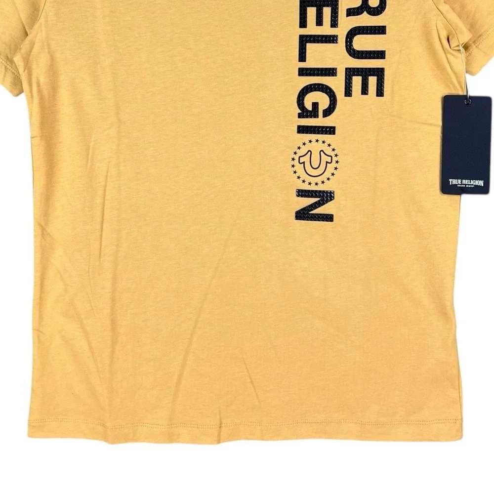 NWT True Religion Men's Honey Mustard Silicone TR Area SS Pullover T-shirt Sz M